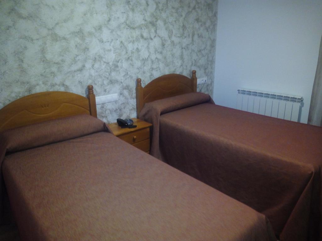 Hostal Plaza Mayor De Almazán Exteriör bild