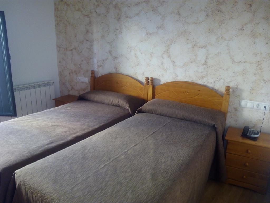 Hostal Plaza Mayor De Almazán Exteriör bild